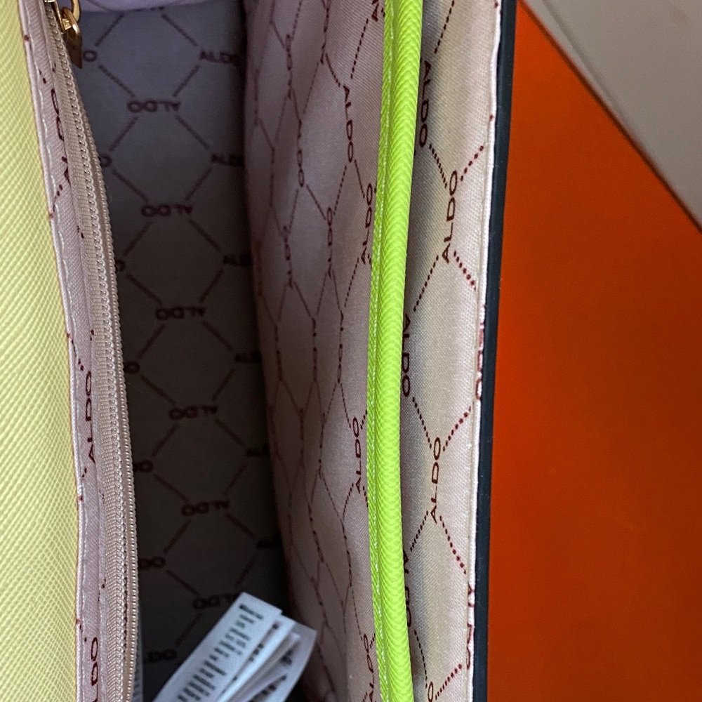 Aldo Multicolor Chain Strap Crossbody Bag - Picture 7 of 9